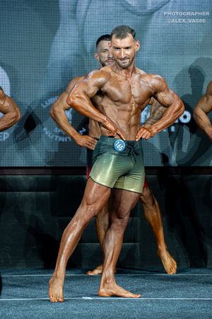 MEN'S PHYSIQUE новички